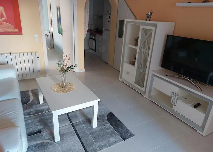 Lomas Apartment *